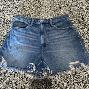 Paige Premium Denim 4inch Dani Shorts.